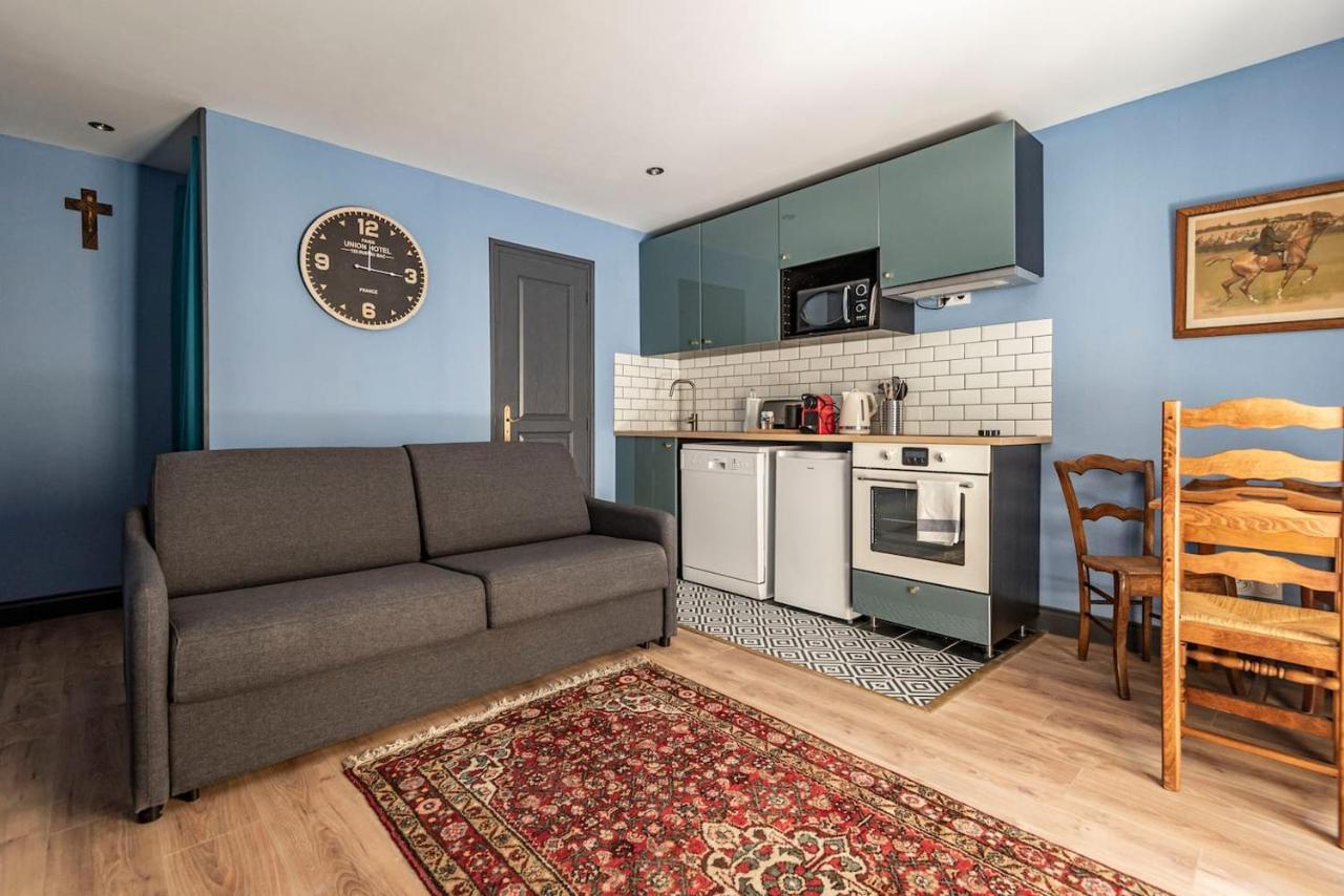 Suites Du General Leclerc Reims Exteriör bild
