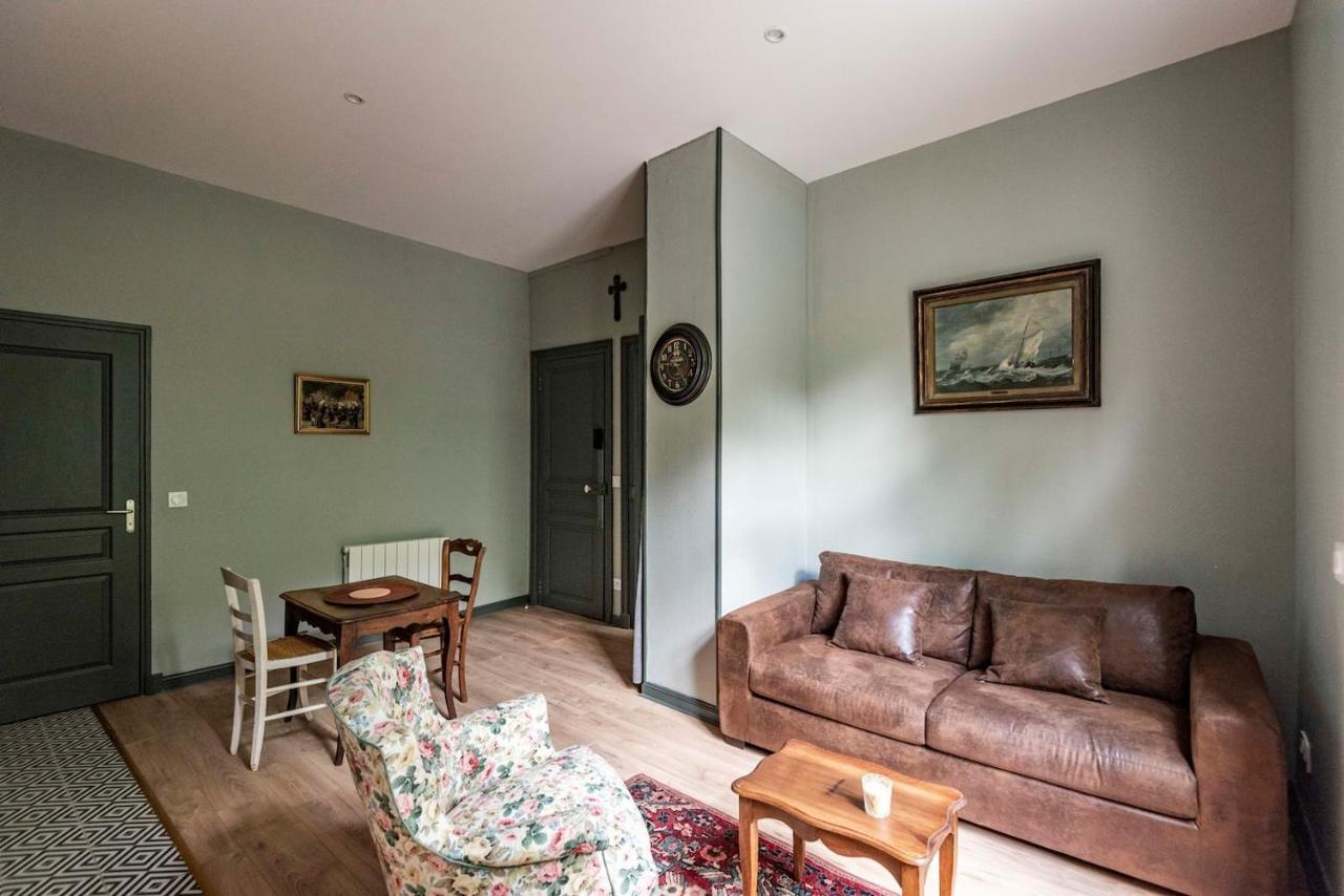 Suites Du General Leclerc Reims Exteriör bild