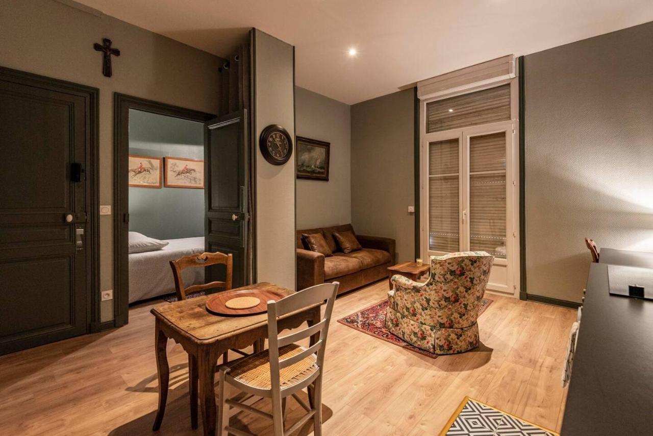 Suites Du General Leclerc Reims Exteriör bild